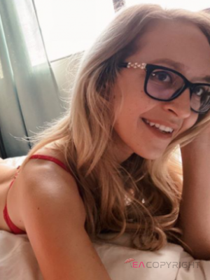 Adriana21 Nashville-Davidson, Tennessee Escort, Pornstar, BDSM, DUO, Couple, Massage, Verified Adult Service Provider, Companion in United States