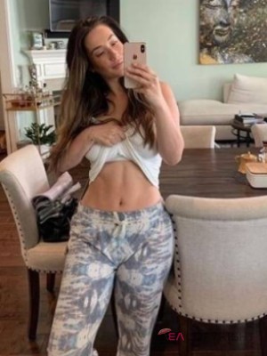 NicoleC_ Albany, New York Escort, Pornstar, Massage, Verified Adult Service Provider, Companion in United States
