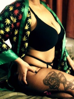 LaReina Los Angeles, California Escort, , Verified Adult Service Provider, Companion in United States