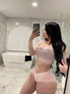 chirstine Kuwait Escort, BDSM, Couple, Massage, Verified Adult Service Provider, Companion in Kuwait