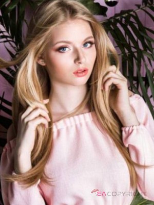 Sweetheart Sharlotta Saint Petersburg Escort, , Verified Adult Service Provider, Companion in Russia