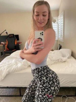 Charlotte14 Beverly Hills, California Escort, , Verified Adult Service Provider, Companion in United States