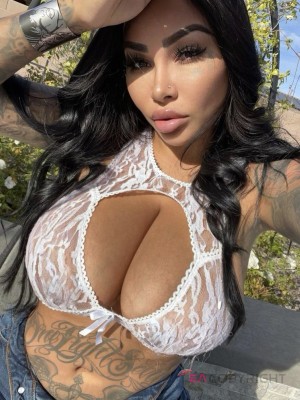 Emily 40 Bakersfield, California Escort, , Verified Adult Service Provider, Companion in United States