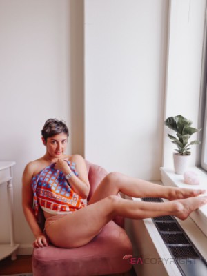 Kitty Lola Manhattan, New York Escort, , Verified Adult Service Provider, Companion in United States