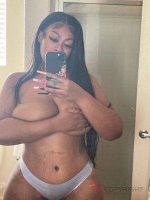 Escort-ads.com | Profile picture for escort Sarabi Maraj