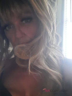 Lace Barrie Escort, , Verified Adult Service Provider, Companion in Canada