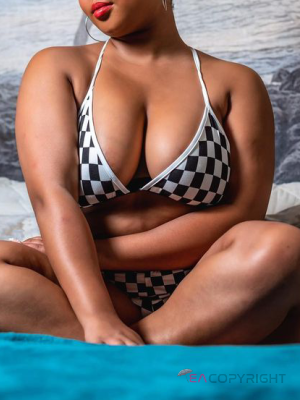 Momobabygal - escort from Kampala