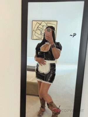 Right Brained Heaux - escort from Denver 1