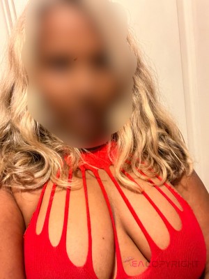 Escort-ads.com | Profile picture for escort Tantra