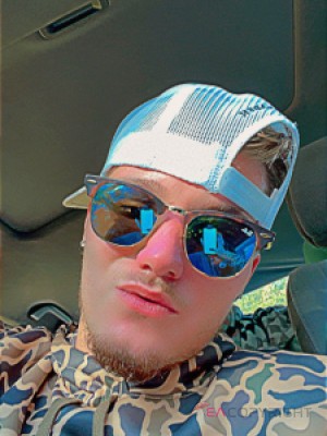 BIGGDICKCODY124 Huntington, West Virginia Escort, , Verified Adult Service Provider, Companion in United States