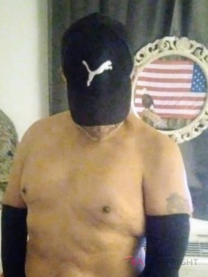 Escort-ads.com | Profile picture for member BigTimeStud64