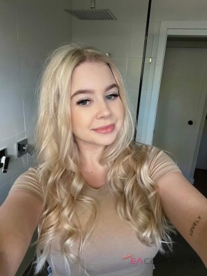 Corinnathwane Spartanburg, South Carolina Escort, Pornstar, BDSM, Couple, Verified Adult Service Provider, Companion in United States
