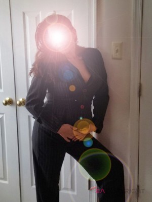 sLily Washington DC Escort, , Verified Adult Service Provider, Companion in United States