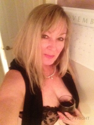 GolfGal Fort Walton Beach, Florida Escort, , Verified Adult Service Provider, Companion in United States