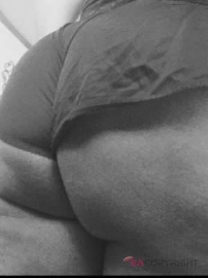Mistress Nicole  Chicago, Illinois Escort, BDSM, Couple, Massage, Verified Adult Service Provider, Companion in United States