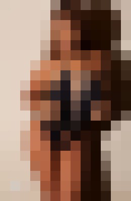 Escort-ads.com | Blurred background picture for escort JENIFER25