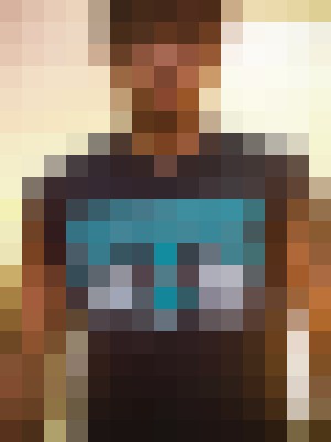 Escort-ads.com | Blurred background picture for member cinq
