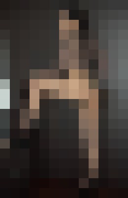 Escort-ads.com | Blurred background picture for escort Tantan