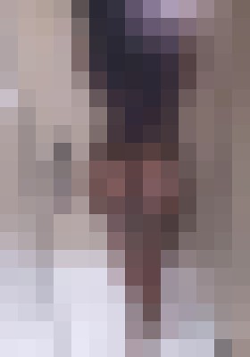 Escort-ads.com | Blurred background picture for escort Jurnee