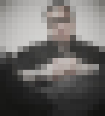 Escort-ads.com | Blurred background picture for member ROCKEMXXXCOCKEM