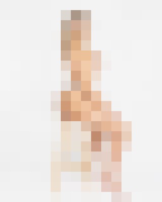 Escort-ads.com | Blurred background picture for escort Adrianna Marie