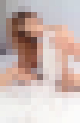 Escort-ads.com | Blurred background picture for escort Bunny Nara