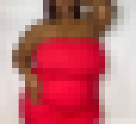 Escort-ads.com | Blurred background picture for escort LinaDaniels