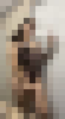 Escort-ads.com | Blurred background picture for escort baggbunnie