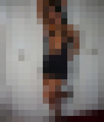 Escort-ads.com | Blurred background picture for escort Babbydoll