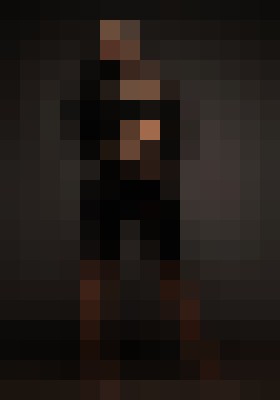 Escort-ads.com | Blurred background picture for escort Selena-