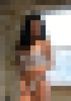 Escort-ads.com | Blurred background picture for escort Nives Hot