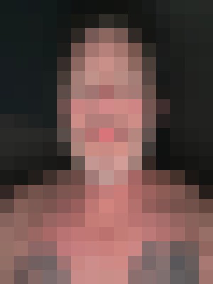 Escort-ads.com | Blurred background picture for escort Christophergrey391
