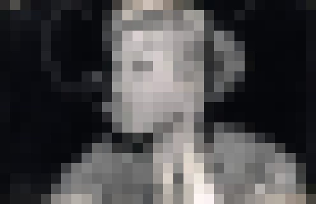 Escort-ads.com | Blurred background picture for member Fellini76