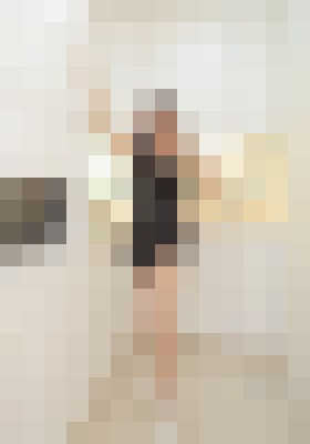 Escort-ads.com | Blurred background picture for agency Royal Escort Agency