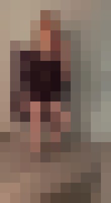 Escort-ads.com | Blurred background picture for escort Lilsexyredhead