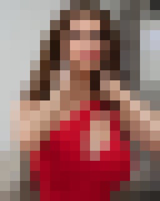 Escort-ads.com | Blurred background picture for escort IngridK
