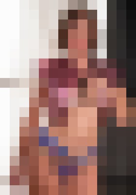 Escort-ads.com | Blurred background picture for escort Kami May