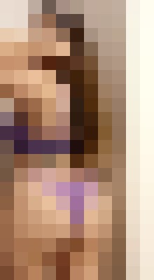 Escort-ads.com | Blurred background picture for escort Roselyn