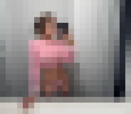 Escort-ads.com | Blurred background picture for escort Crystal28