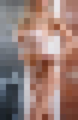 Escort-ads.com | Blurred background picture for agency Sexy Friends Toronto