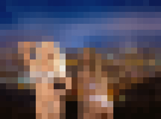 Escort-ads.com | Blurred background picture for agency LA's Perfect 10s