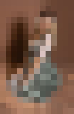 Escort-ads.com | Blurred background picture for agency Poneyscort