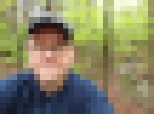 Escort-ads.com | Blurred background picture for member Rondo