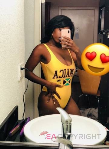 Model Hooker Fresno
