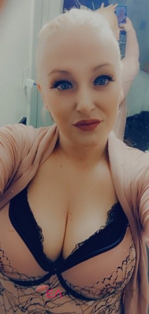 Escort girls Minneapolis