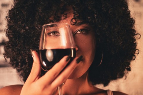 Escort dates with drinks and conversation