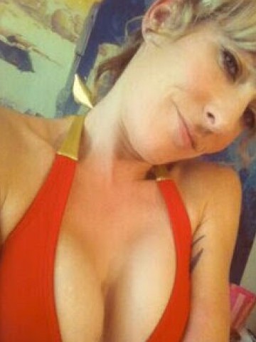 Hunnybuns  Palm Springs, California Escort, , Verified Adult Service Provider, Companion in United States