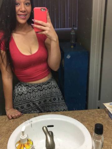 alanaa Bakersfield, California Escort, Pornstar, BDSM, Couple, Verified Adult Service Provider, Companion in United States