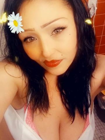 SeXxXyGirl6869 Chicago, Illinois Escort, Couple, Verified Adult Service Provider, Companion in United States
