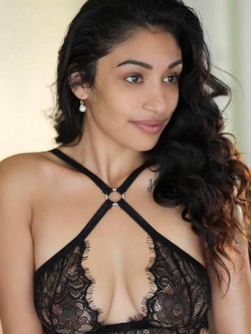 Ms Alina Phoenix, Arizona Escort, Pornstar, Verified Adult Service Provider, Companion in United States